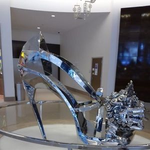 Meet your Posher, Rhonda